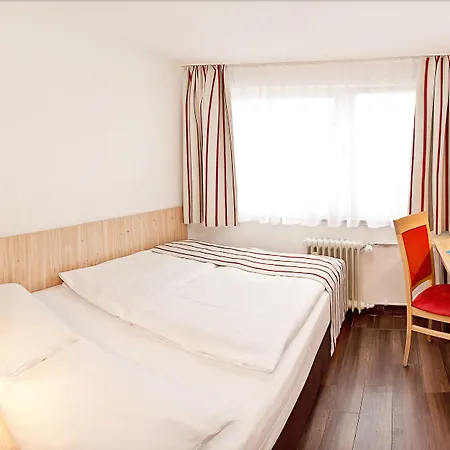 Hansa Hotel 3*