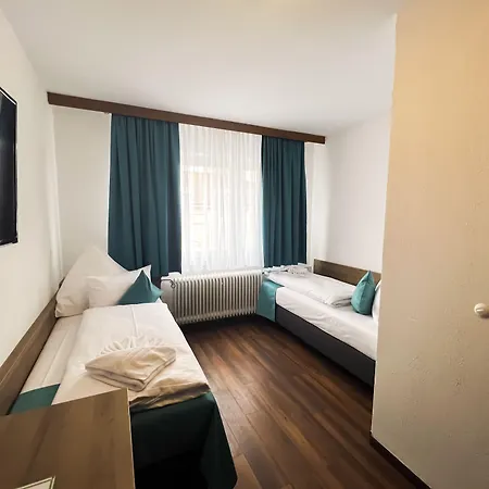 Hotel Hansa 3*