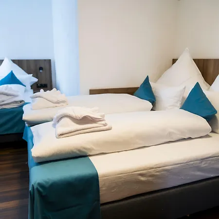 Hansa Hotel