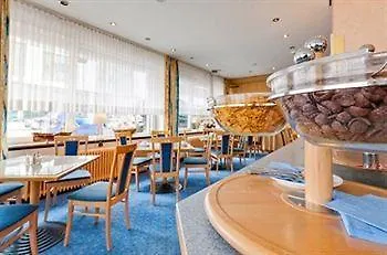 Hansa Hotel 3*